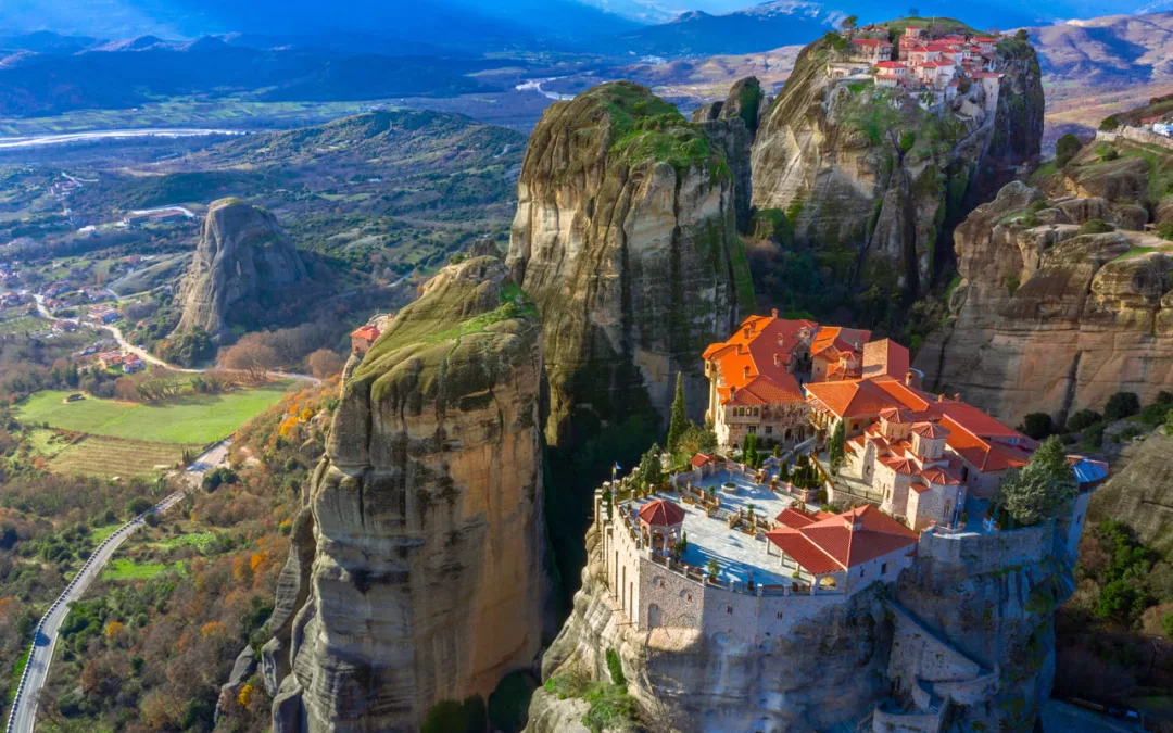 Deplasari Meteora Monasteries